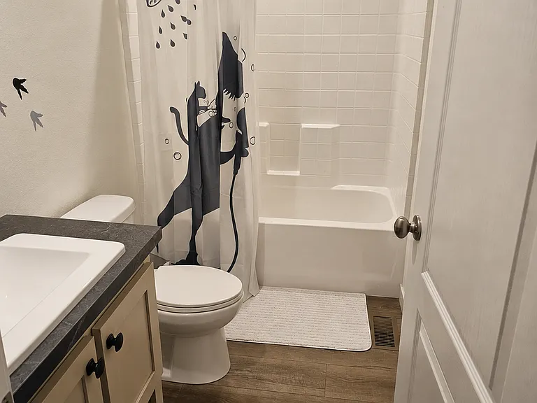 22822 N River Dr — Photo 4