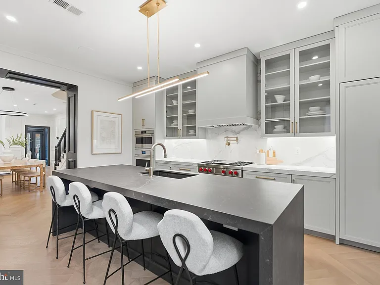 1816 Belmont Rd NW — Photo 19