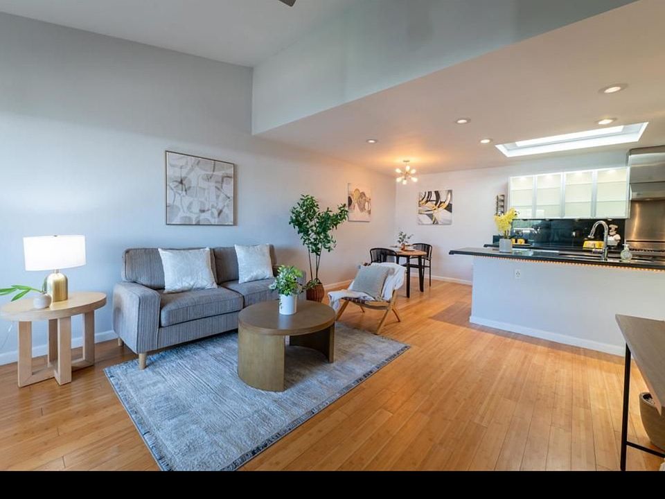 1st image of 1615 Hotel Cir S #306