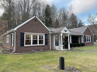 11399 E Corning Rd, Corning, NY 14830