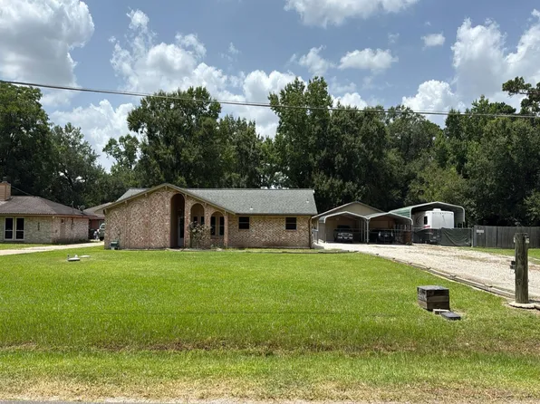 20298 Lakeside Dr, Porter, TX 77365