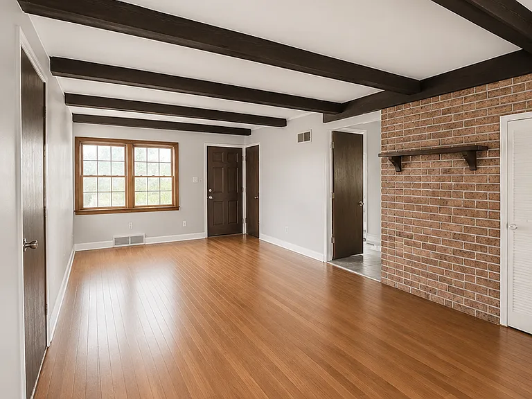 10331 Ewell Dr — Photo 4