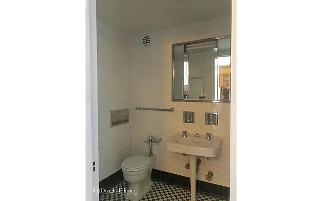 Rented by Douglas Elliman | media 3
