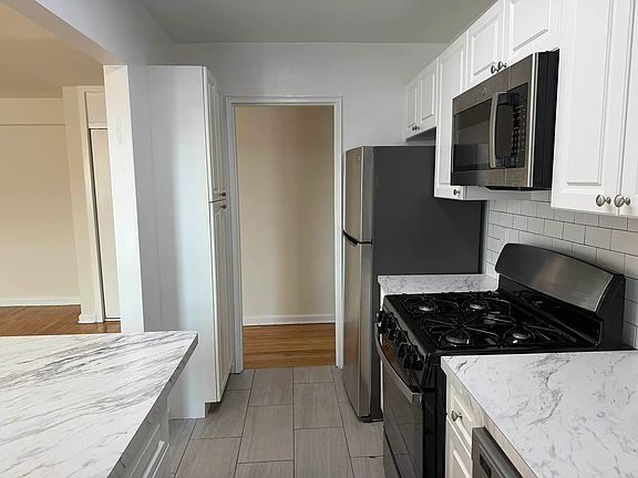 4th image of 65-40 108th St #5H