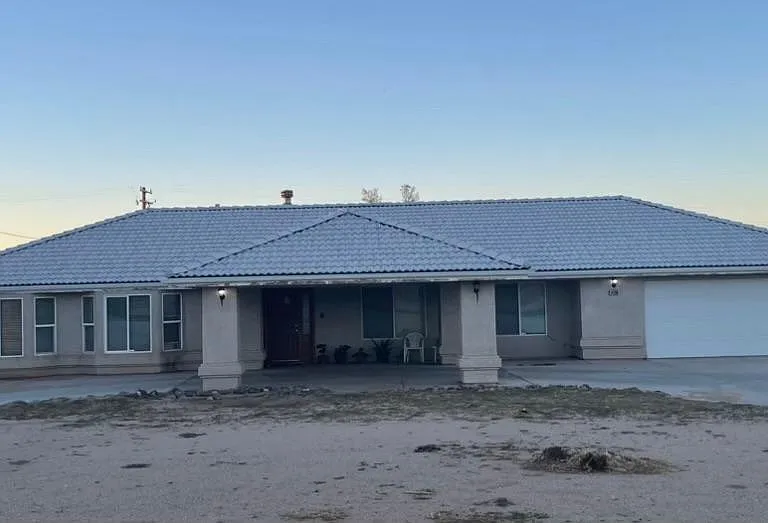 14180 Dos Palmas Rd — Photo 2