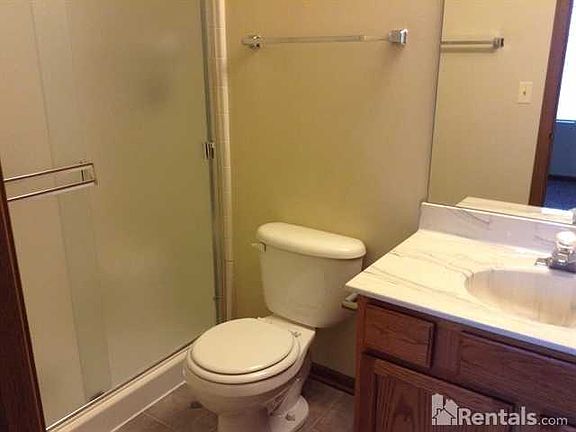5th image of 315 W Whispering Oaks Ln