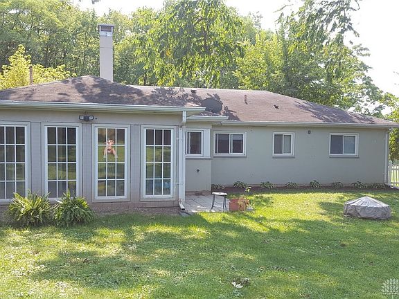 2nd image of 4007 E 5th St