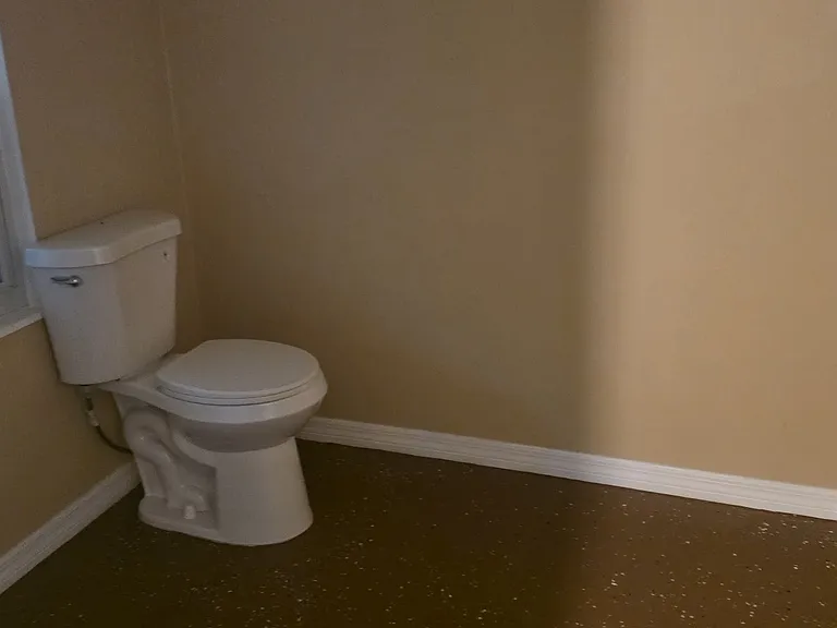 153 Lake June Dr — Photo 24