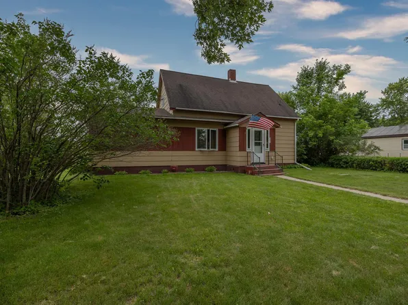 207 Birch St NE, Remer, MN 56672