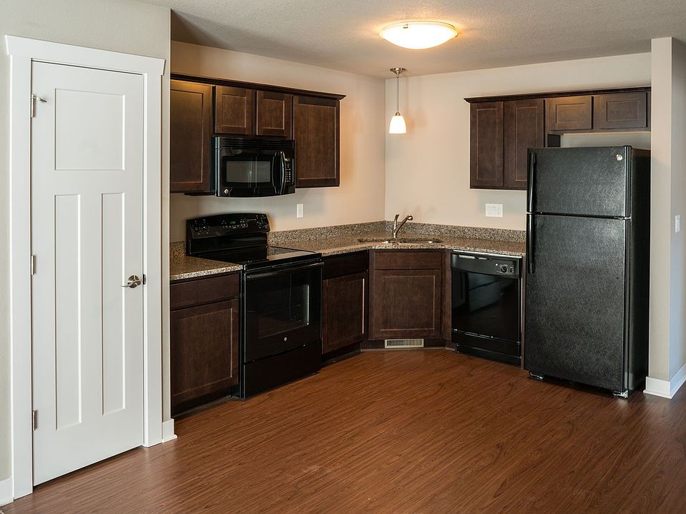1st image of 2271 3rd Ave SW #19