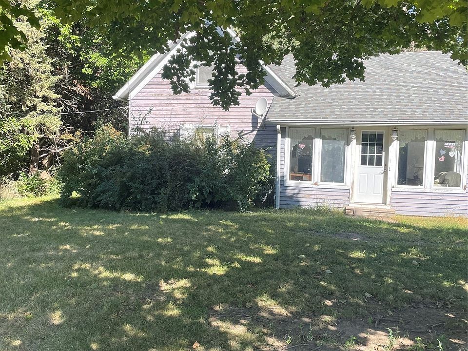 2nd image of 1773 120th St