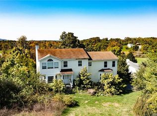 141 Hosner Mountain Rd, Hopewell Junction, NY 12533