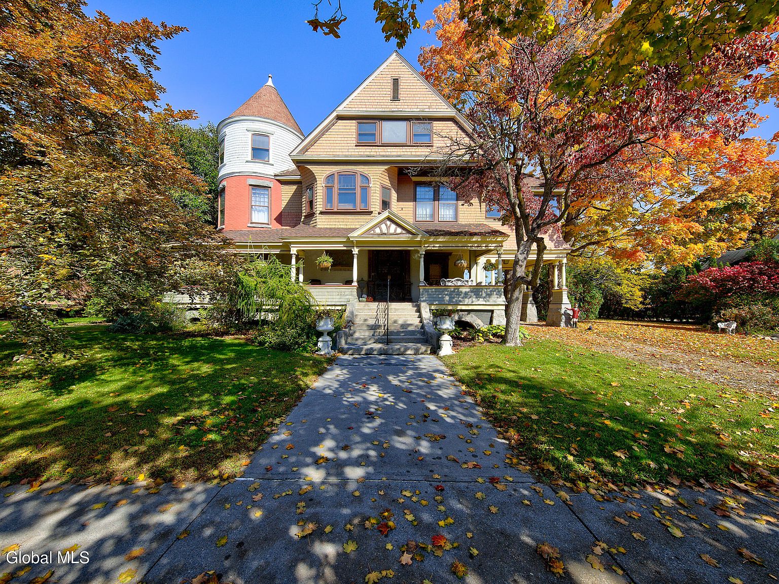 203 Union Ave, Saratoga Springs, NY 12866 MLS 202225198 Zillow