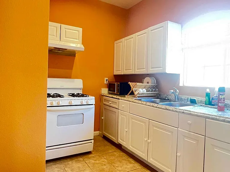 22201 Vanowen St — Photo 5