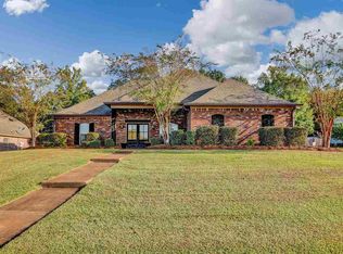 717 Brookwood Cir, Brandon, MS 39042