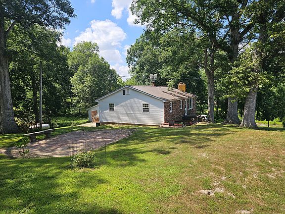 3rd image of 8841 N Triton Ln
