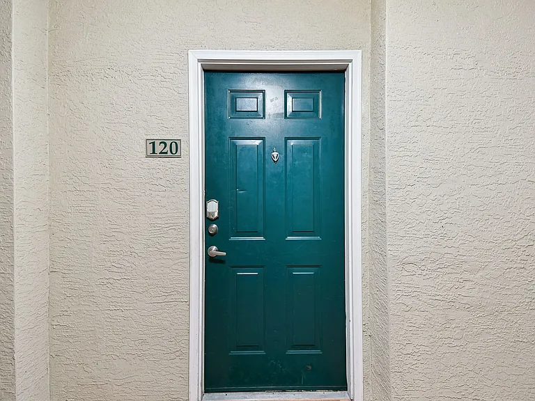 1216 S Missouri Ave #120 — Photo 48