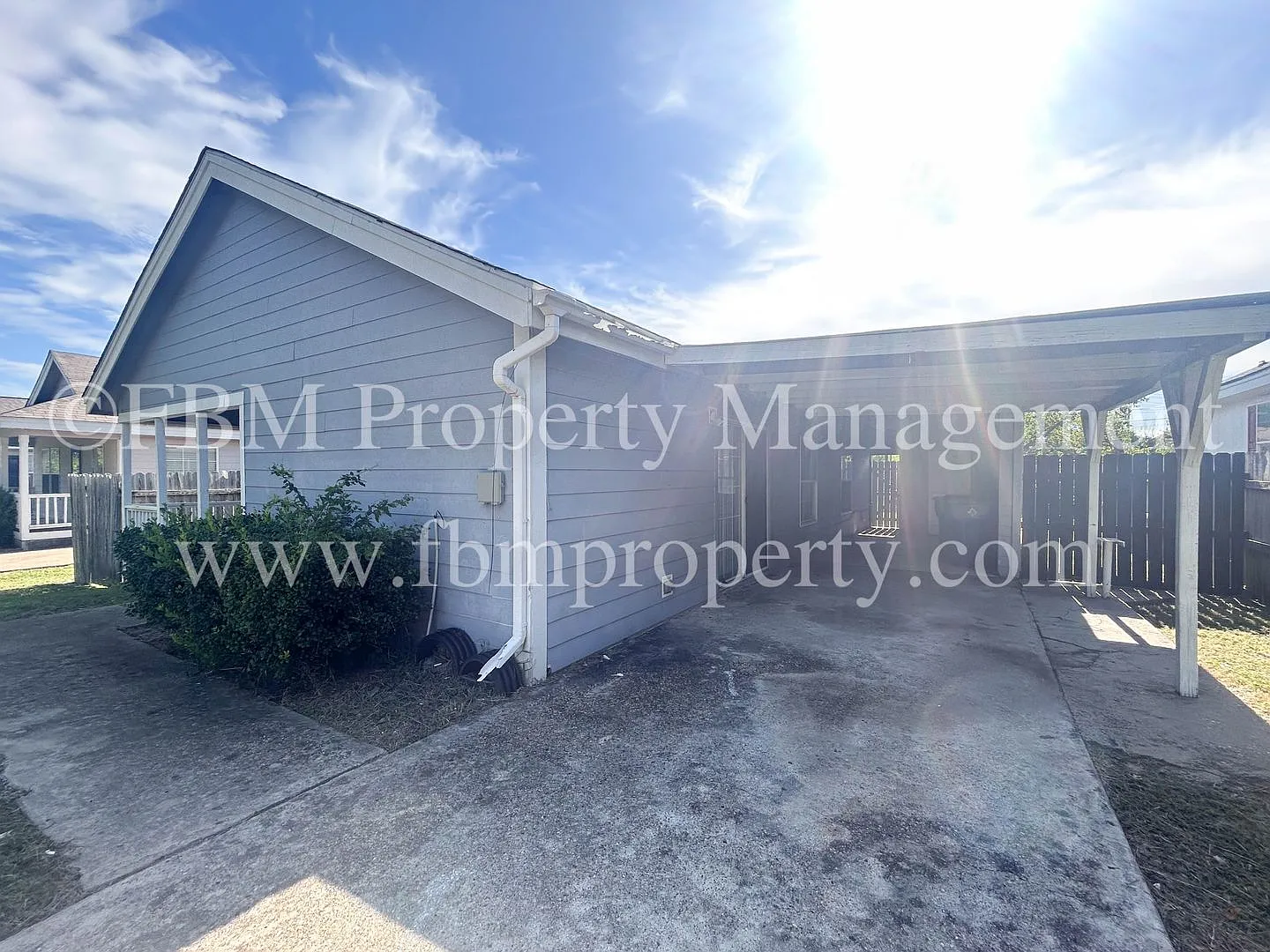 111 Five Points - Cozy 3 Bedroom, 2 Bathroom Home in Waxahachie, TX! — Photo 4