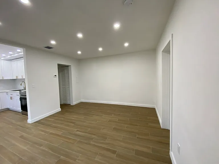 255 NW 41st Ave #255 — Photo 1