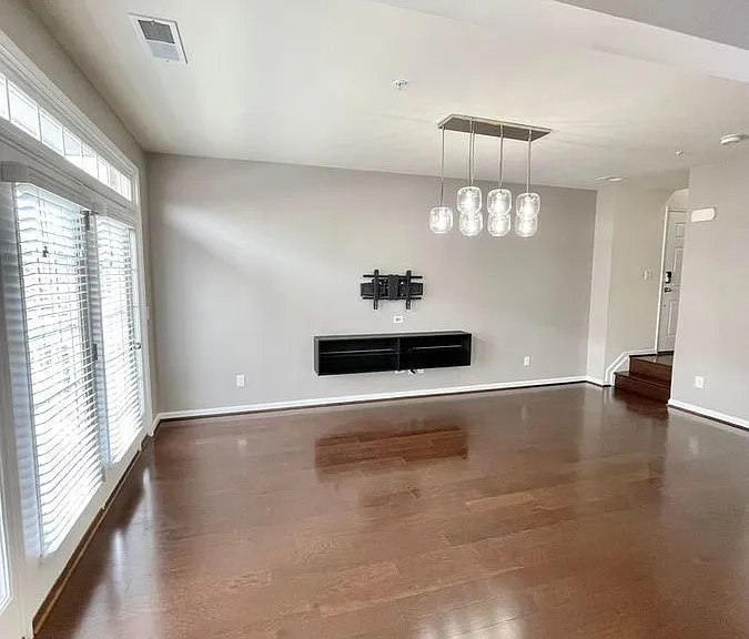 25214 Briargate Ter — Photo 8