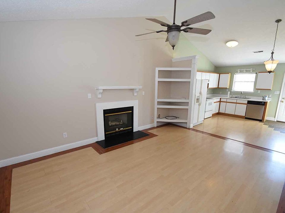 1st image of 2014 A Summerhaven Dr
