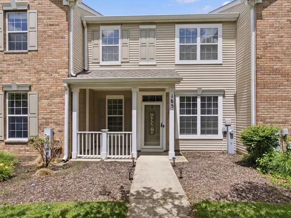 185 Springbrook Trl S, Oswego, IL 60543