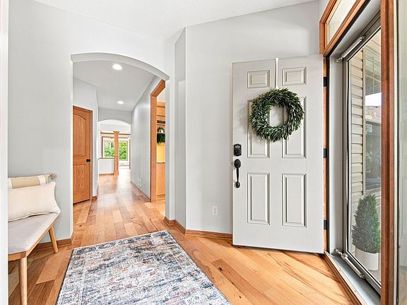 5th image of 2674 Bartylla Ct