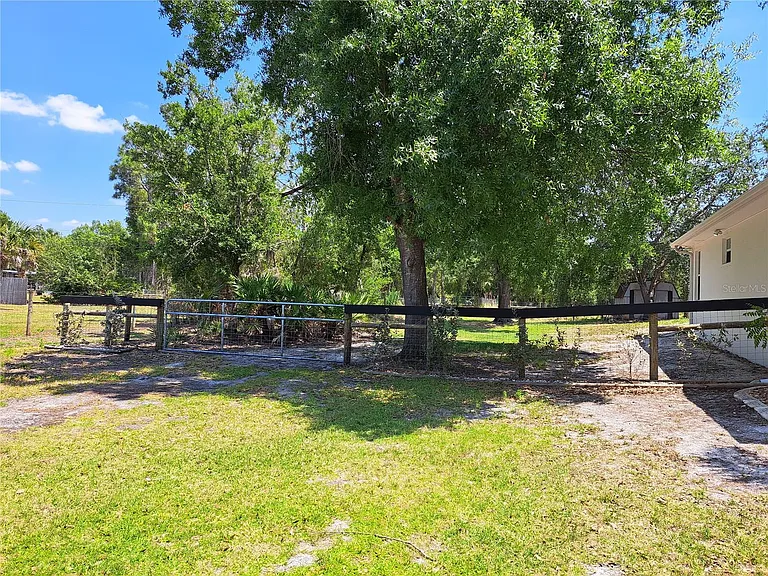 3819 Rosemary Dr — Photo 28