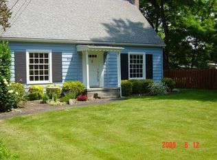 900 NE 3rd Ave, Hillsboro, OR