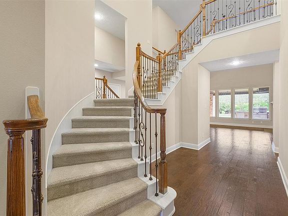 5th image of 27727 Rainy Creek Court