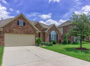 18522 Cypress Lake Village Dr, Cypress, TX 77429