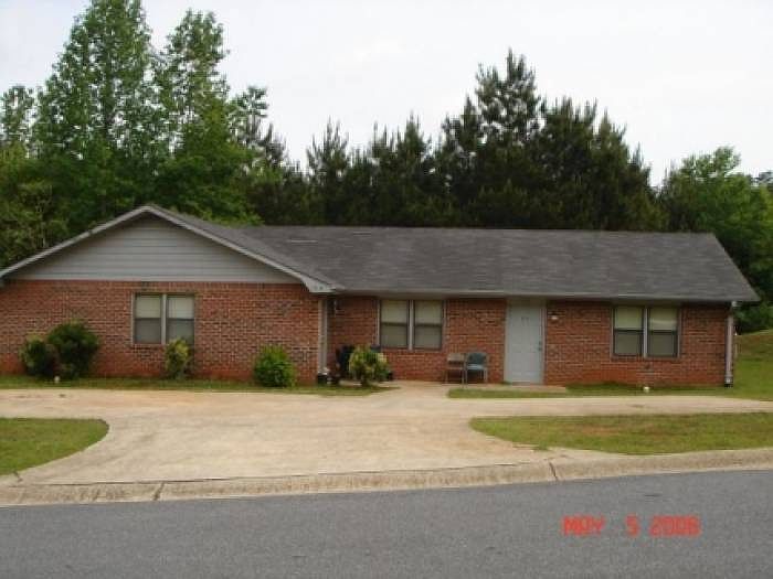 Lakeplace Duplexes