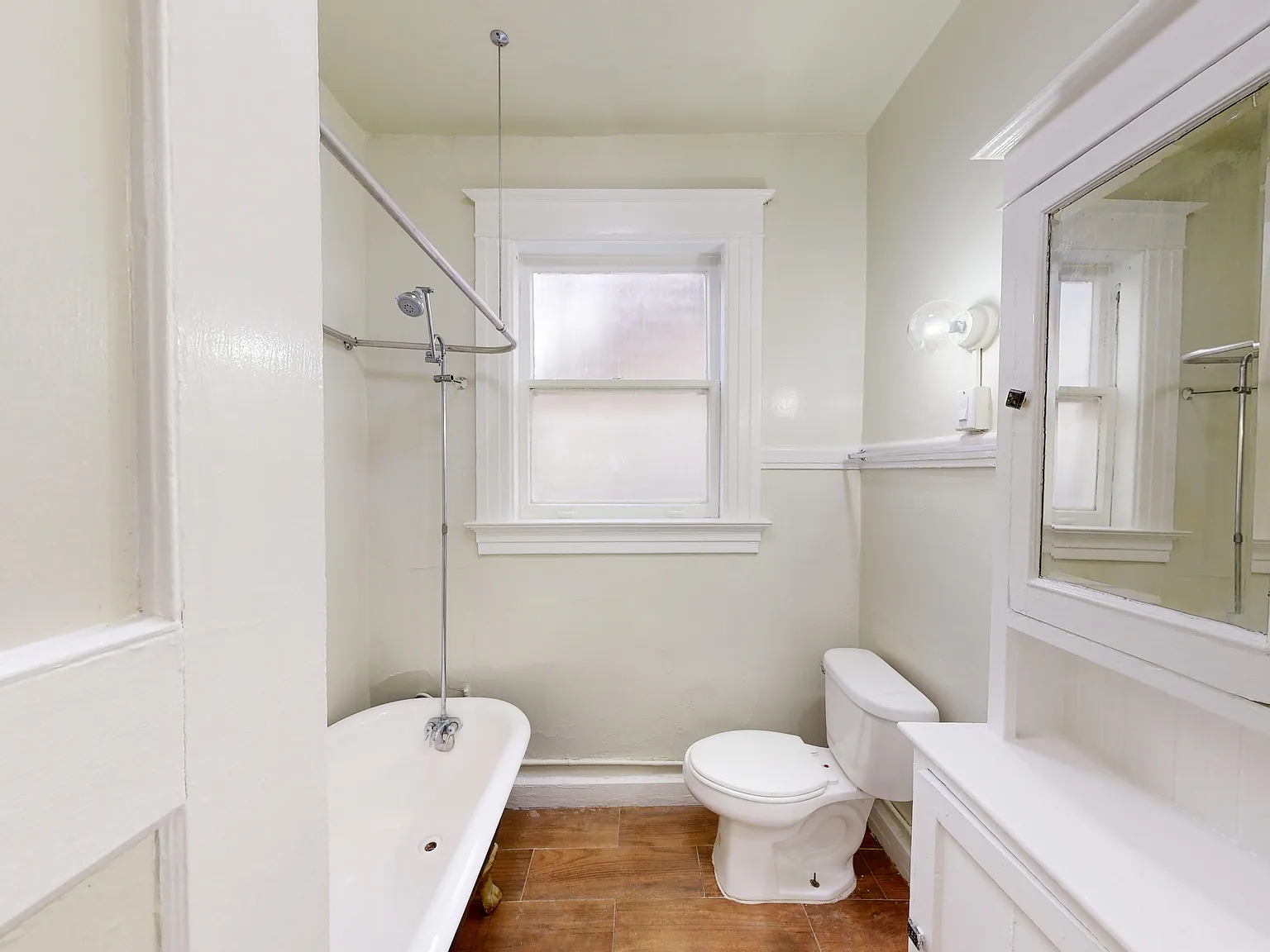 708 Oak Street — Photo 3