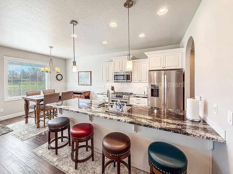 9753 W Wildbranch Dr — Photo 7