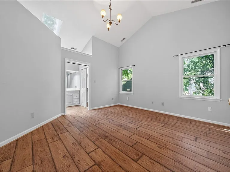 105 Ellsworth Pl — Photo 11