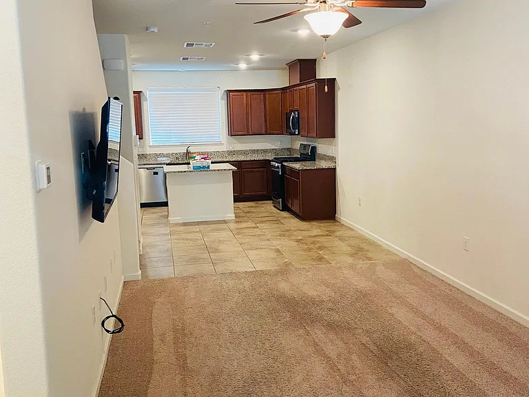 3172 Sterling Ridge Cir — Photo 16