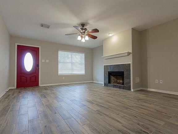 4th image of 8218 Alannah Lagoon Dr