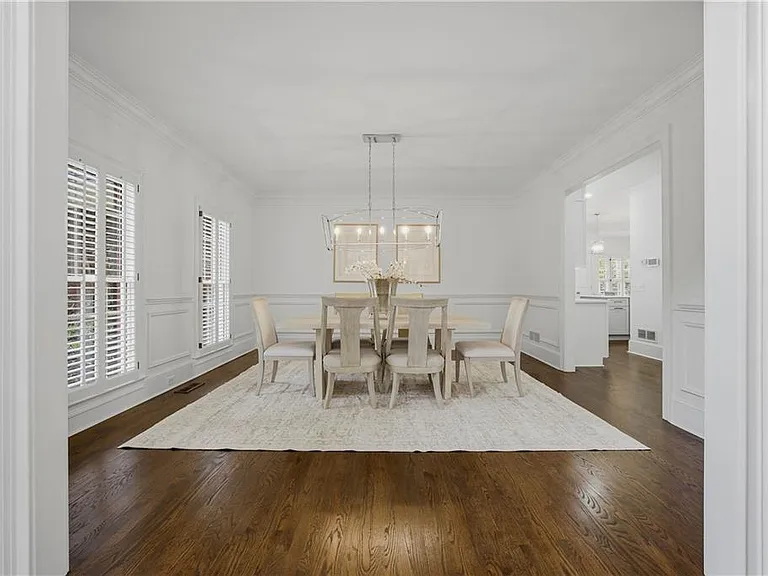 6410 Westchester Pl — Photo 45