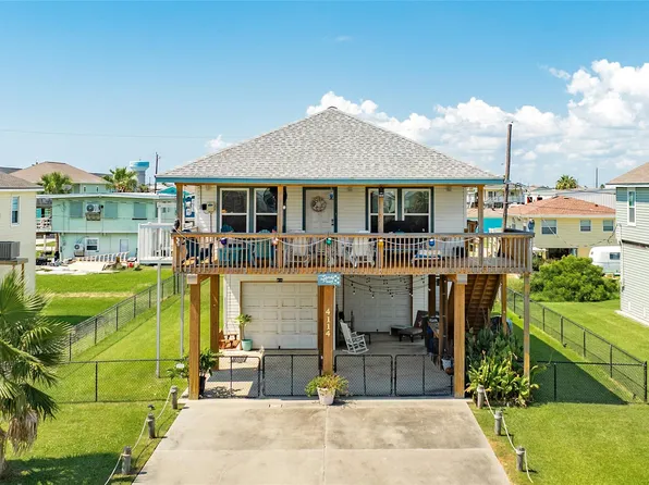 4114 Navarro Dr, Galveston, TX 77554