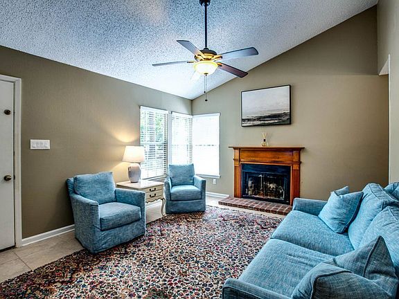 4th image of 7408 Candlewood Ln