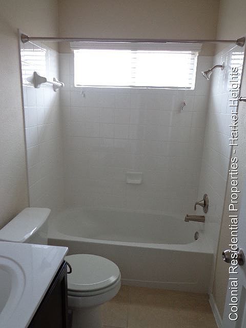 1st image of 9203 Cricket Dr