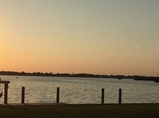 1643 Livingstone St, Sarasota, FL 34231