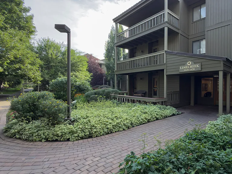 1428 Cottonwood Condominium Dr — Photo 20