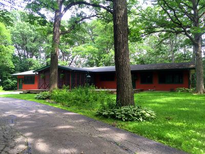 10 Story Book Ln, Lincolnshire, IL, 60069