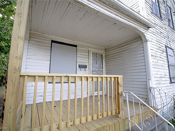 2nd image of 3448 E 149th St