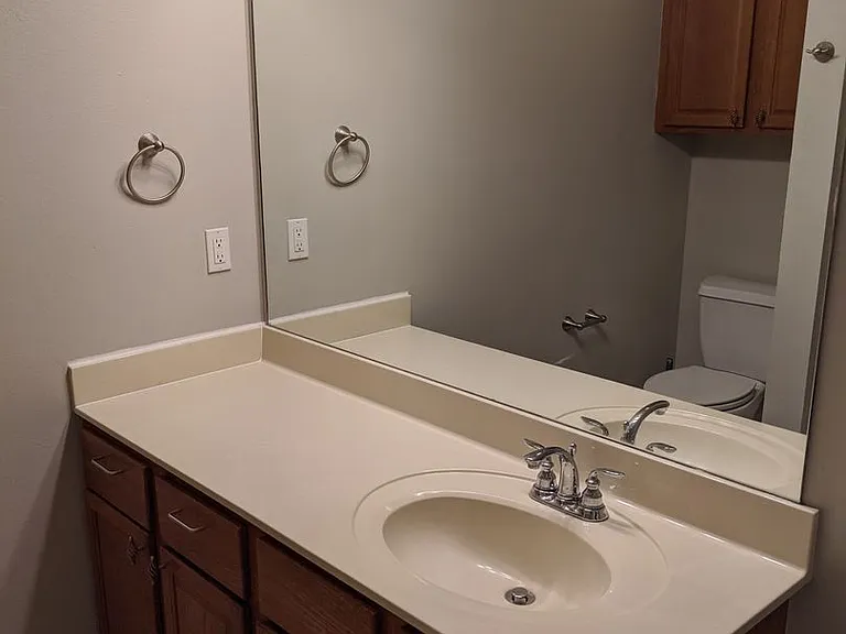 5805 Thompson Pl — Photo 20