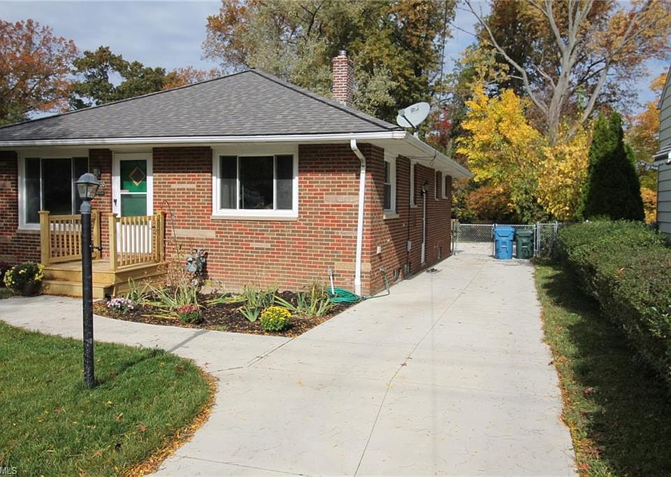 1st image of 1720 Grantwood Dr