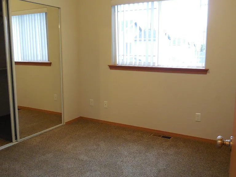905 W Fremont Ave #A — Photo 11