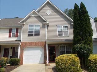 6327 Double Eagle Dr, Whitsett, NC 27377