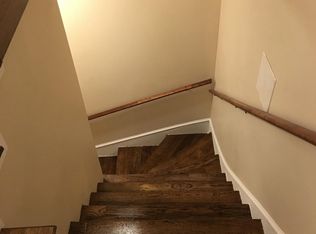 110 S 18th St APT B, Philadelphia, PA 19103